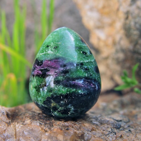 Yoni egg ρουμπίνι σε ζοϊσίτη