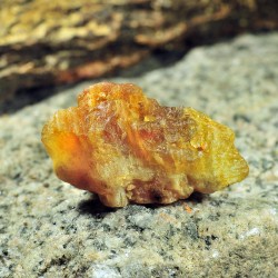 Κρύσταλλος ηλιόλιθος ακατέργαστος 